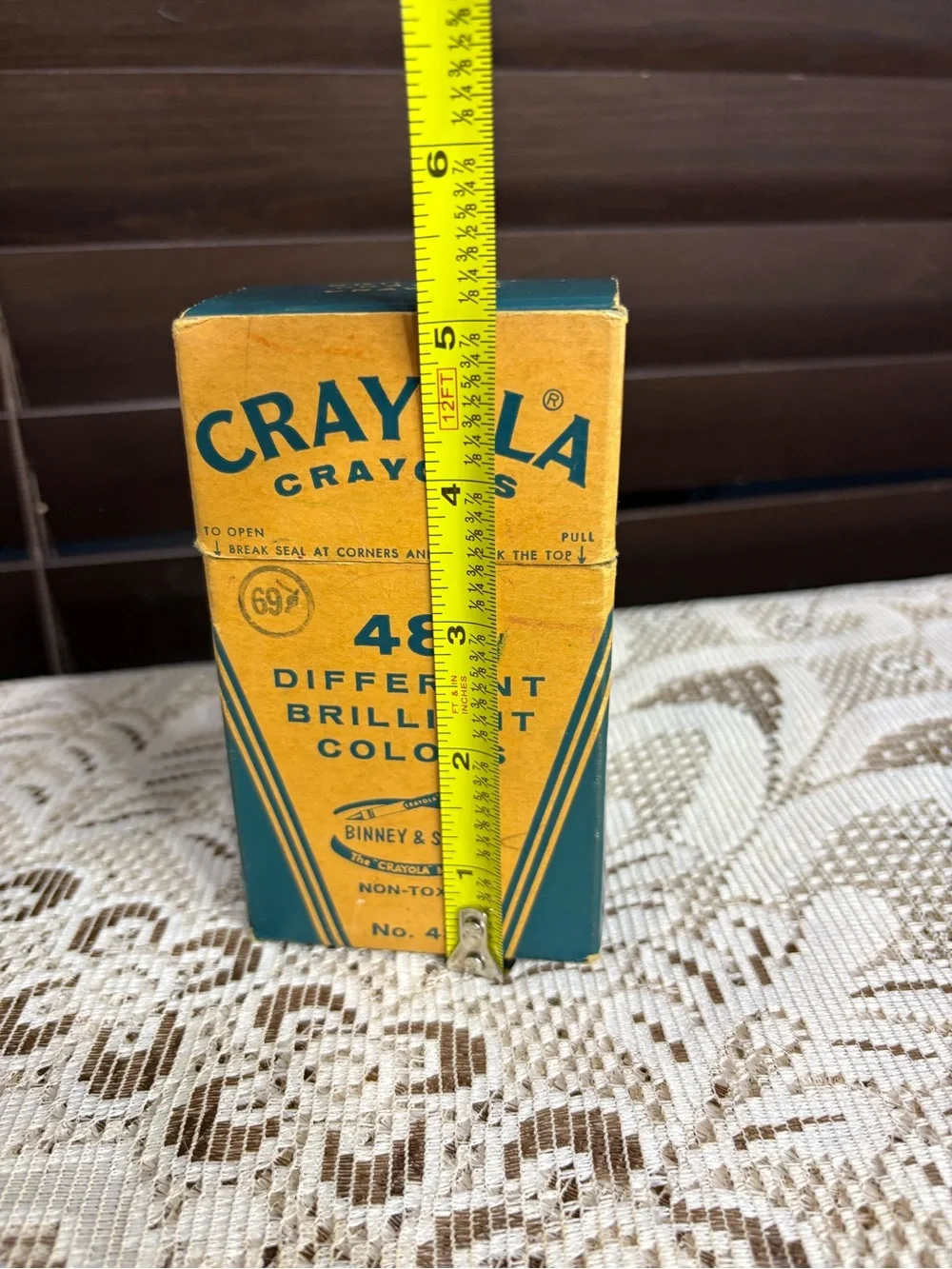 Crayola 48-Count Crayons Box in Yellow and Teal